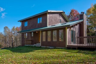 115 Woodcrest Ln, Carroll, NH 03595