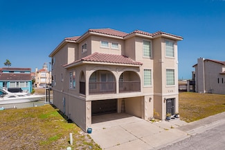 718 Crown Harbor, Corpus Christi, TX 78402