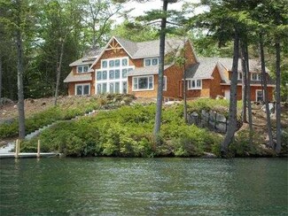 62 Rollins Rd, Alton Bay, NH 03810