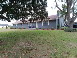 25847 Shoemaker Rd, Andalusia, AL 36421
