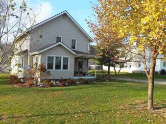503 High St NE, Elkader, IA 52043