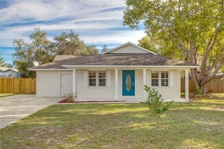 35804 Dawn Dr, Leesburg, FL 34788