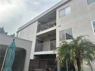 949 N Kings Rd Unit 215, West Hollywood, CA 90069