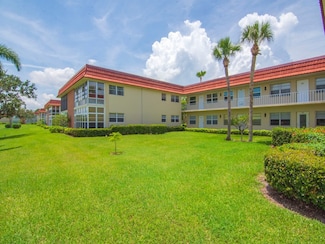 69 Royal Oak Ct Unit 105, Vero Beach, FL 32962