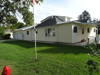 224 1st St W, Center, ND 58530