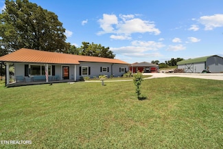 1016 Swan Pond Circle Rd, Harriman, TN 37748