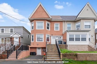 99 W 50th St, Bayonne, NJ 07002