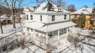 62 N Lincoln Ave, Lombard, IL 60148