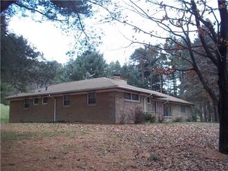 9195 Sisson Hwy, Eden, NY 14057
