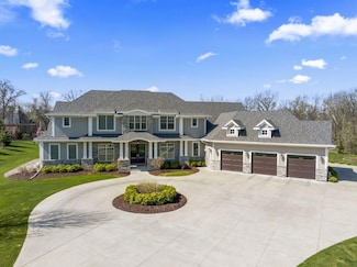 5422 Cherry Woods Ln SW, Rochester, MN 55902