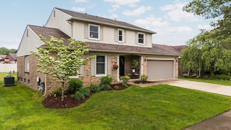 927 Queens Way, Canton, MI 48188
