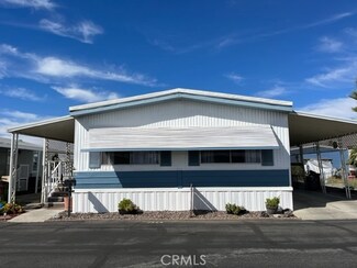 999 S Santa fe Ave Unit 90, San Jacinto, CA 92583