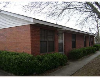 5417 Lacassine Rd, Alexandria, LA 71303