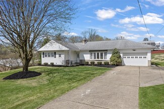 2126 Pococen Dr, Coraopolis, PA 15108
