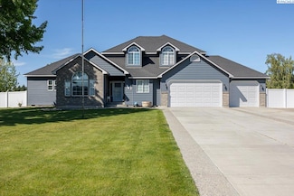 3302 Mount Daniel Rd, West Richland, WA 99353