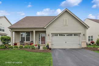 825 Colchester Dr, Oswego, IL 60543