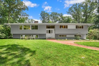 430 Heald Rd, Carlisle, MA 01741