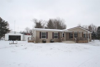 335 S Washington St, Roann, IN 46974