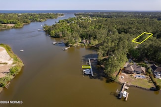 109 Spinnaker Point Rd N, Oriental, NC 28571
