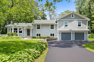 442 Pepper Ridge Rd, Stamford, CT 06905