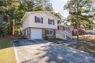 5755 Bearing Way, Atlanta, GA 30349