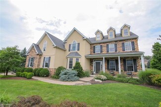 6024 Stag Dr, Emmaus, PA 18049