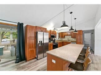 1026 Monroe St N, Hudson, WI 54016