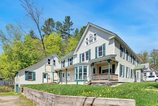 12 Commonwealth Ave, Ludlow, VT 05149