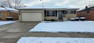 30609 Moulin Ave, Warren, MI 48088