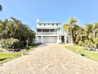 16204 3rd St E, Redington Beach, FL 33708