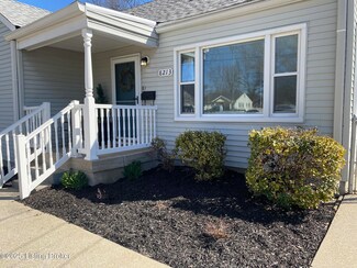 8213 Kerry Rd, Louisville, KY 40258