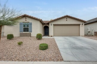 8122 W Sands Rd, Glendale, AZ 85303