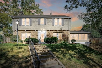 2720 Sunset Blvd, Minneapolis, MN 55416