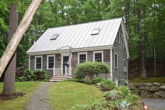 74 Oak Dr, Middlebury, VT 05753