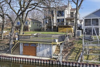 35376 N Everett Ave, Ingleside, IL 60041
