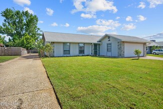 771 N Longwood Cir, Panama City, FL 32405