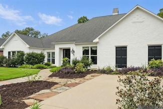 16829 Amberwood Dr, Baton Rouge, LA 70810