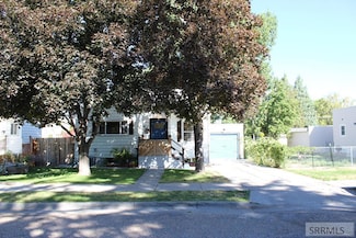 329 S Birch St, Blackfoot, ID 83221