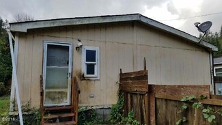 1439 N Nye St, Toledo, OR 97391