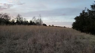 1165 Eastway Ln, Guthrie, OK 73044