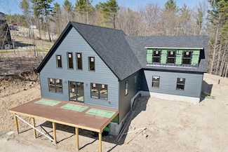 19 Sky Ridge Dr, Casco, ME 04015