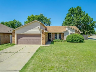 809 Wandering Way, Oklahoma City, OK 73170