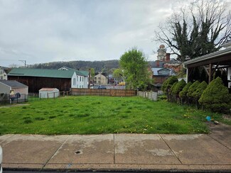 208-210 Mifflin St, Huntingdon, PA 16652