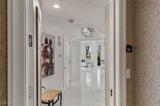 2857 Paradise Rd Unit 305, Las Vegas, NV 89109