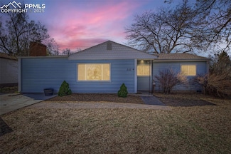 307 Redwood Dr, Colorado Springs, CO 80907