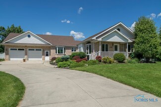 29033 N Fostoria Rd, Millbury, OH 43447