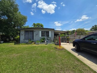 4131 Woodland Cir, Deland, FL 32724