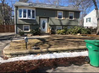 199 Pinegrove Ave, Warwick, RI 02889