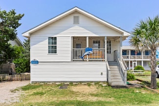 805 Carolina Beach Ave S, Carolina Beach, NC 28428
