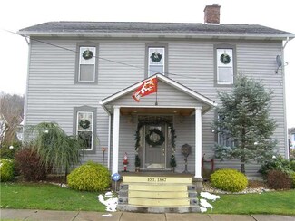 219 S 4th St, West Newton, PA 15089